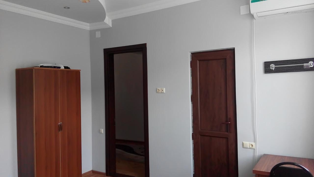 Guest House Vitali Gonio Kültér fotó